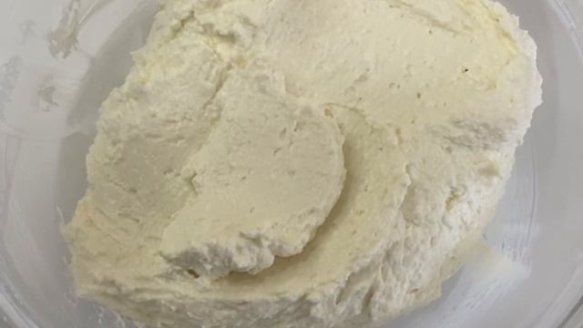 СЛОЕННАЯ ТВОРОЖНАЯ ЗАПЕКАНКА С ЯГОДАМИ смотреть онлайн