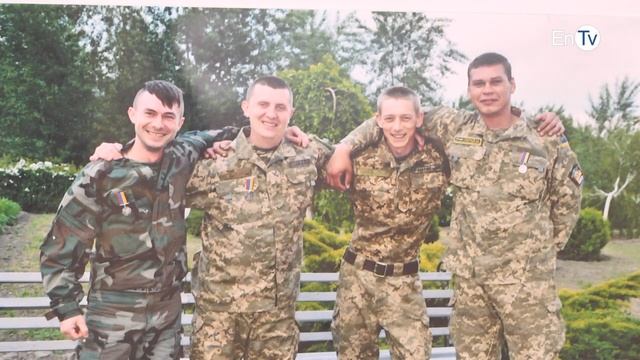 В Энергодаре открылась выставка фоторабот жителей Энергодара - «Мое місто Енергодар» смотреть онлайн