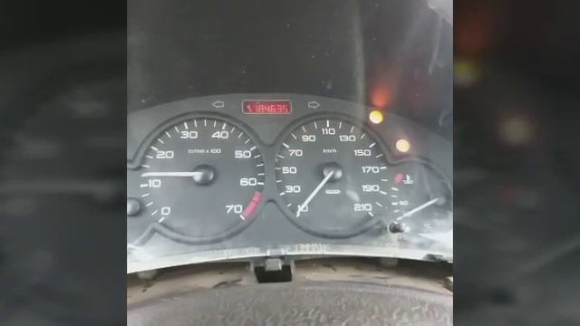 Peugeot 2006 perdendo aceleração, (defeito colocado). смотреть онлайн