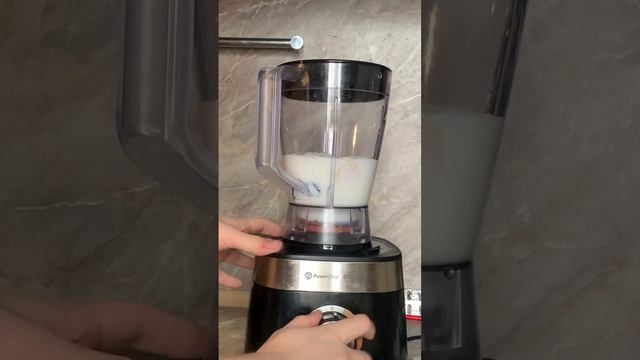 Иван Чай готовит смузи #смузи #aesthetic #aestheticvideo #эстетика смотреть онлайн