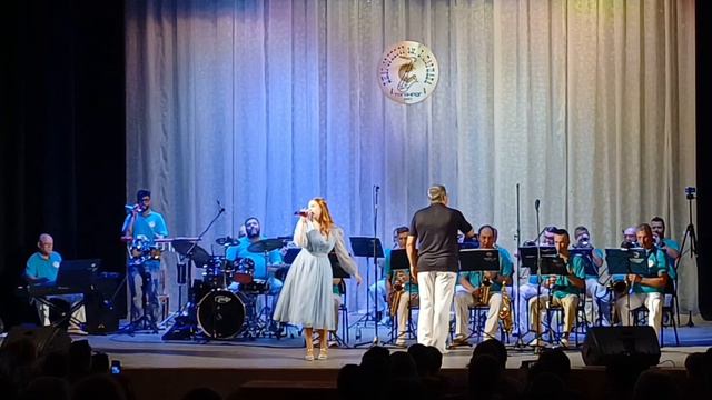 «Ах, эта музыка кино» Таганрогского джаз-оркестра имени В. Парнаха.Часть первая. смотреть онлайн