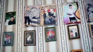 Как жених собирался на свадьбу и родители его благословляли.