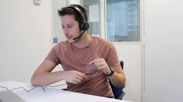 Unboxing - Logitech Zone Wired смотреть онлайн