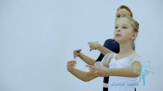 БАЛЕТНАЯ ШКОЛА начала свою работу. смотреть онлайн