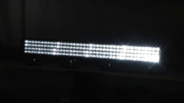 LED Light Emitter w/ Magnetic Bases - 160, 3-Watt LEDs - 9-42 Volts - 28,800 Lumen - LEDLB-160X2E-M смотреть онлайн