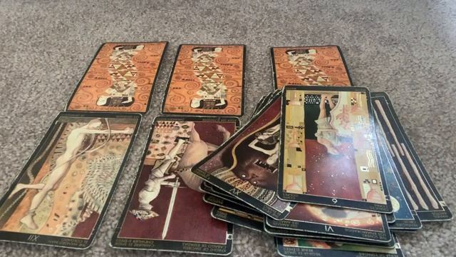 ПРОДАЖА НЕДВИЖИМОСТИ КОГДА? КАК?ПРОДАМ ЛИ Я КВАРТИРУ/ДОМ/ДАЧУ...онлайн гадание