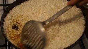 Плов из риса камолино и говядины. Uzbek plov - camolino rice and beef.