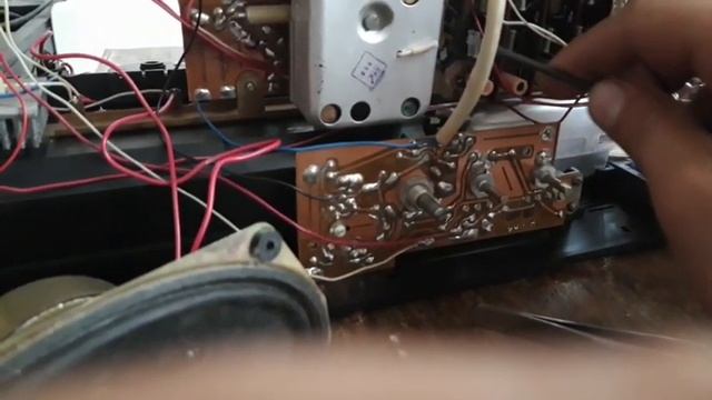 Rīga-104 в НСО: ч3. Шкала и верньер, Пустые Баночки, запуск, стаб 5В и БП по-Нурийски. смотреть онлайн