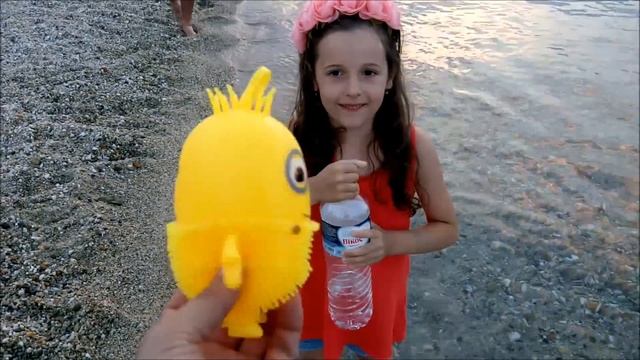Видео с отдыха в Греции, полуостров Халкидики 2016! На море с ребенком. Чистейшее море смотреть онлайн