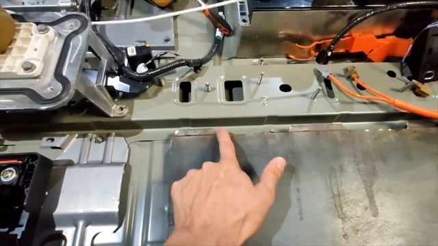 Сборка второй батареи Nissan Leaf на китайских аккумуляторах CATL