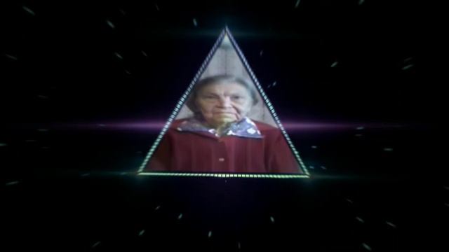 БАБКА СИДИТ И МОЛЧИТ ПОД БИТ смотреть онлайн