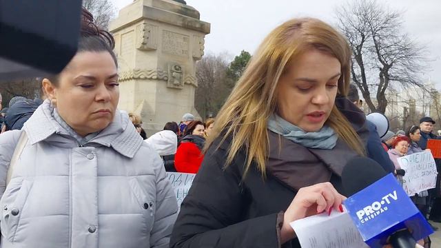 Кишинёв.ПРОТЕСТ РОДИТЕЛЕЙ.25.02.24. смотреть онлайн