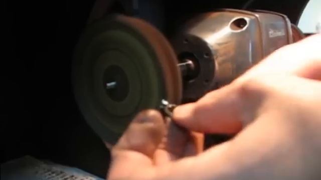 Изготовление золотого кольца, (2 мин). Jewel ring creation by 2 min. смотреть онлайн