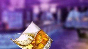 официантка в моем любимом баре.