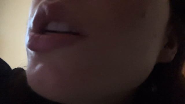 touching your face asmr | camera tapping, personal attention *semi chaotic* смотреть онлайн