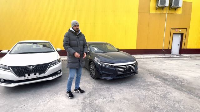 Седан до 1,5 млн Toyota Allion 2016 Vs Honda Insight 2019 / Какой авто из Японии выбрать?