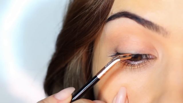 Invisible Eyeliner?! How To Apply Eyeliner...Waterline Tightlining Lashline | TheMakeupChair смотреть онлайн
