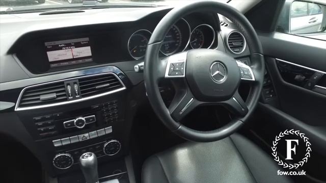 MERCEDES-BENZ C CLASS SALOON (2013) C180 BlueEFFICIENCY Executive SE 4dr Auto смотреть онлайн
