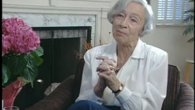Jewish Survivor Irma Meyer | USC Shoah Foundation смотреть онлайн