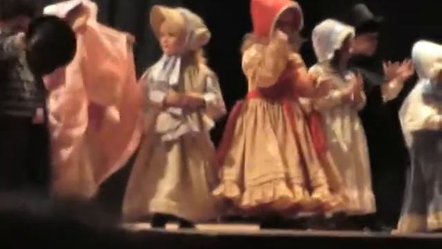 Рождественский утренник в Испании смотреть онлайн