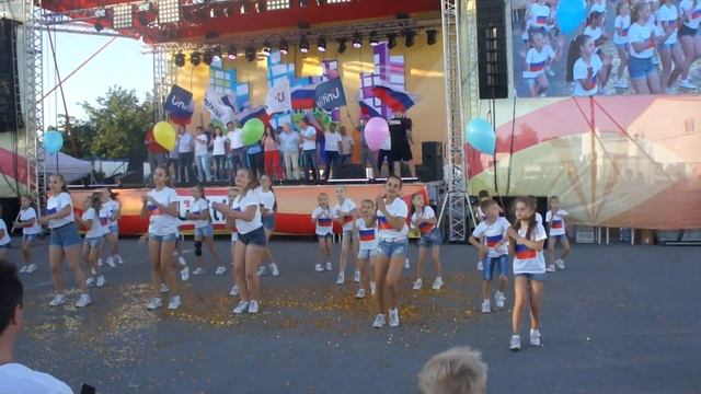 Флешмоб 2 часть, студия "Талант" смотреть онлайн