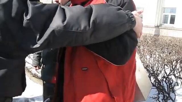 Рыбак Петрозаводска не дошёл до водоёма. 31.03.2011г. смотреть онлайн