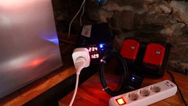 Inverter onda pura senza paura (di spendere troppo)CNSWIPOWER 1500W. Performante ed economico.