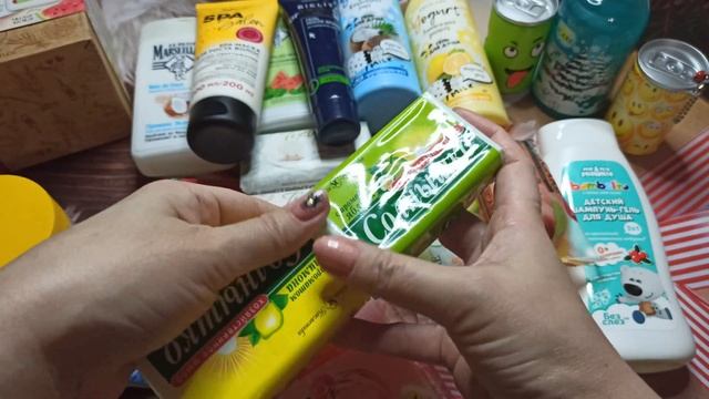 ?КЛАССНЫЕ ПОКУПКИ В УЛЫБКЕ РАДУГИ?/ ДЕКОРАТИВНАЯ КОСМЕТИКА / DELICARE / ПАЛЕТКА ТЕНЕЙ ВИВЬЕН САБО? смотреть онлайн