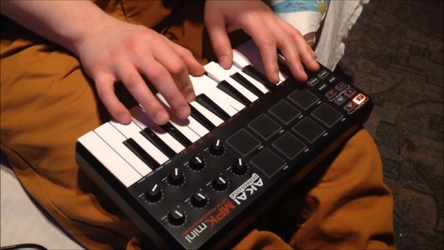 Piano improvisation Beatsby Coster смотреть онлайн