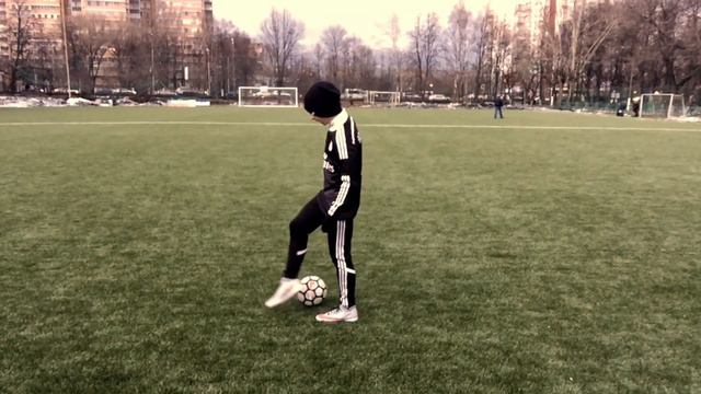 Как делать финты?как делать игровые финты? смотреть онлайн