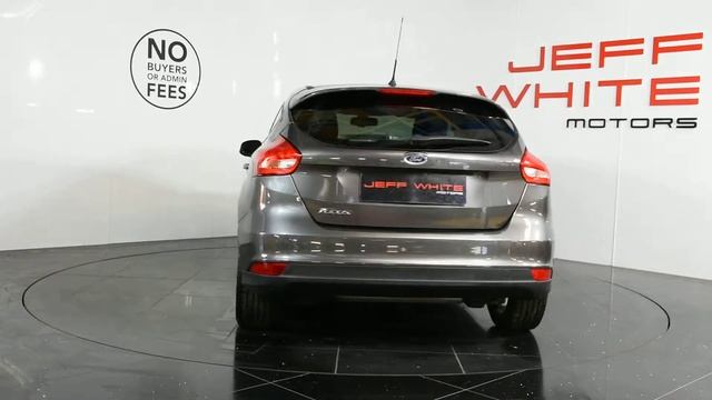 2015 FORD FOCUS 1.6 ZETEC 5DR Automatic смотреть онлайн