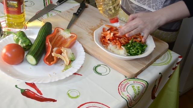 Испанский салат из Фасоли - Empedrado De Judías!