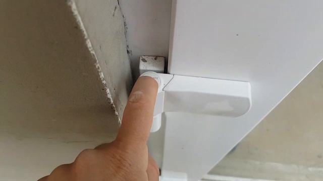 Регулировка пластиковых дверей, когда ничего уже не помогает. смотреть онлайн