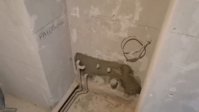 Бюджетная новостройка 37м2. Ужас, ремонт затянулся из-за сантехника. Поругались с продавцом плитки. смотреть онлайн