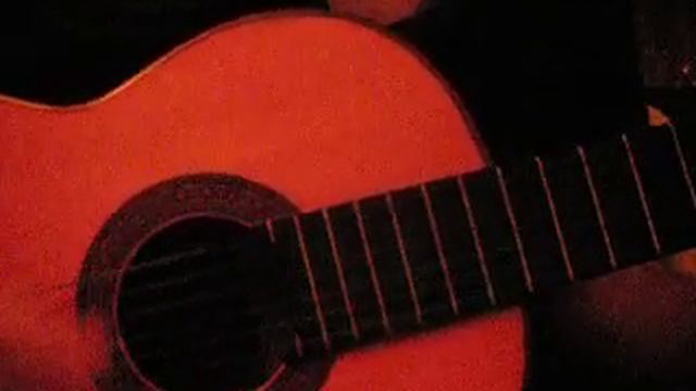 Melodía improvisada guitarra + voz смотреть онлайн