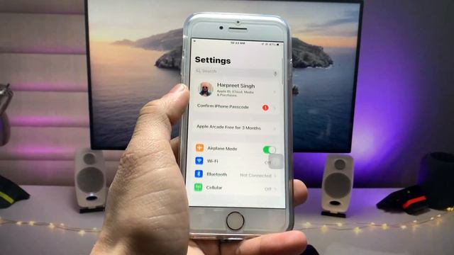 iOS 15.8.1 Released for iPhone 6s & 7 - iOS 15 8 1 New Features & Changes - Should you update? смотреть онлайн