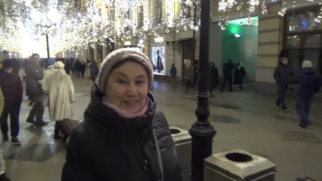 Москва новогодняя. Пешком от Пушкинской через ГосДуму, Большой театр, ГУМ, Лубянка, Пятёрочка и дом