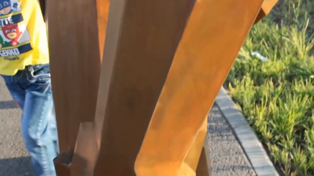 Черепашка ниндзя Рафаэль в парке "Раздолье" г. Волгоград. смотреть онлайн