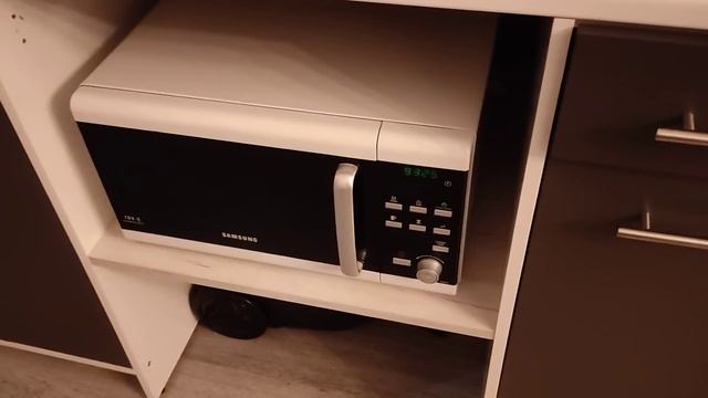 Я вам покажу такое.....такое ...Дом с привидениями, не иначе)) Пшемысль, Польша. смотреть онлайн