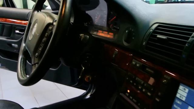 Alpina B10 4.6 V8 E39 | 92.000km | 1 owner - Premium Classics смотреть онлайн