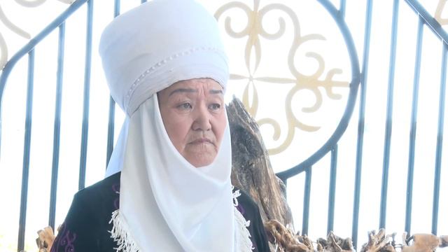 Казаева Токтобүбү "Өчпөсүн менин үмүтүм" смотреть онлайн