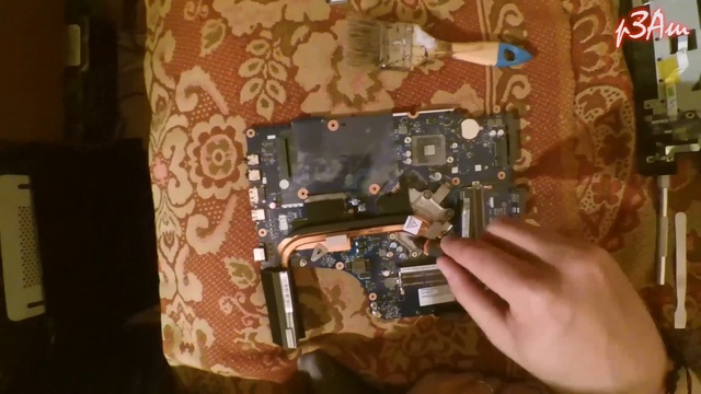 Acer ASPIRE 7750ZG стучит, замена ЖД, разборка, чистка смотреть онлайн
