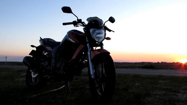 Поездка на закате Racer Nitro 250
