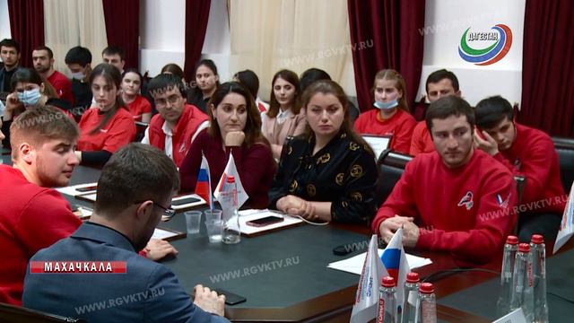 Активисты из дагестанского корпуса молодежки ОНФ получили благодарственные грамоты смотреть онлайн