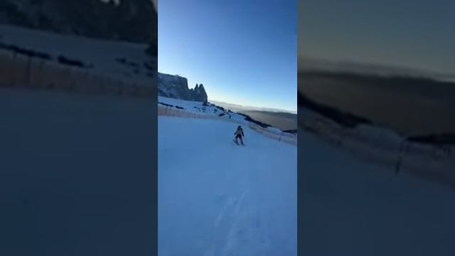 Фристайл в сноупарке,учусь,молодой фристайлер) смотреть онлайн