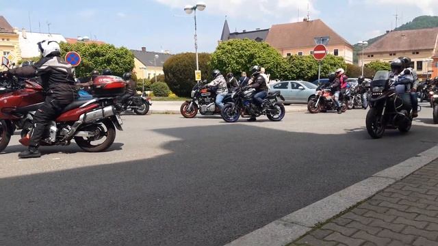Мотоциклы Чехия .Motorcycles Czech Republik смотреть онлайн