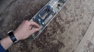 рено дастер / реанимация камеры заднего вида, что под задней накладкой?