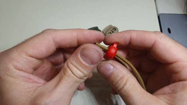 Фиксатор овальный для шнура смотреть онлайн