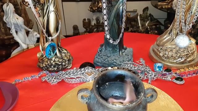 ЩЕДРАЯ СУДЬБА... РИТУАЛ БЛАГОДАРЕНИЯ ДЛЯ ВСЕХ... ИНГА ХОСРОЕВА смотреть онлайн