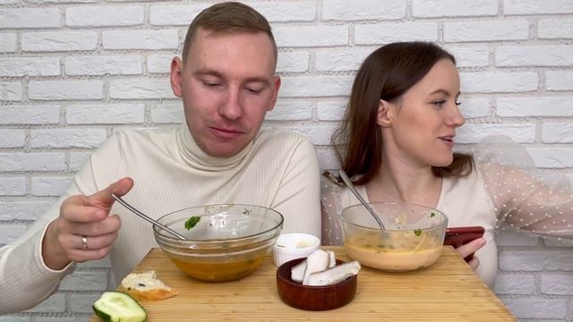 МУКБАНГ БОРЩ СУП С КУРИЦЕЙ САЛО не рецепт ответы на вопросы MUKBANG BORSCHT SOUP WITH CHICKEN